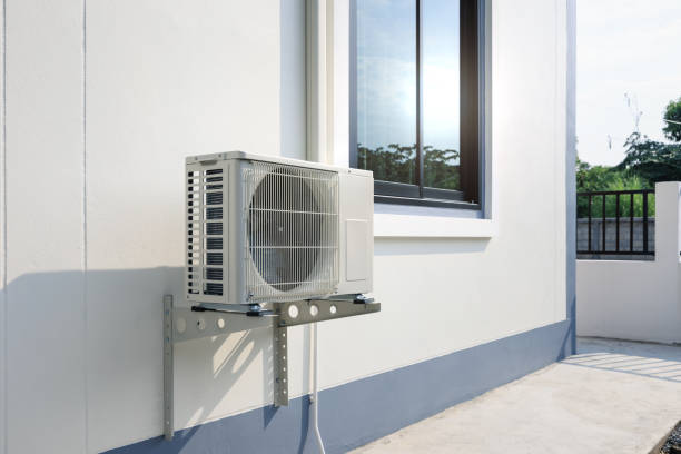 Ductless mini split repair service in Crescent City